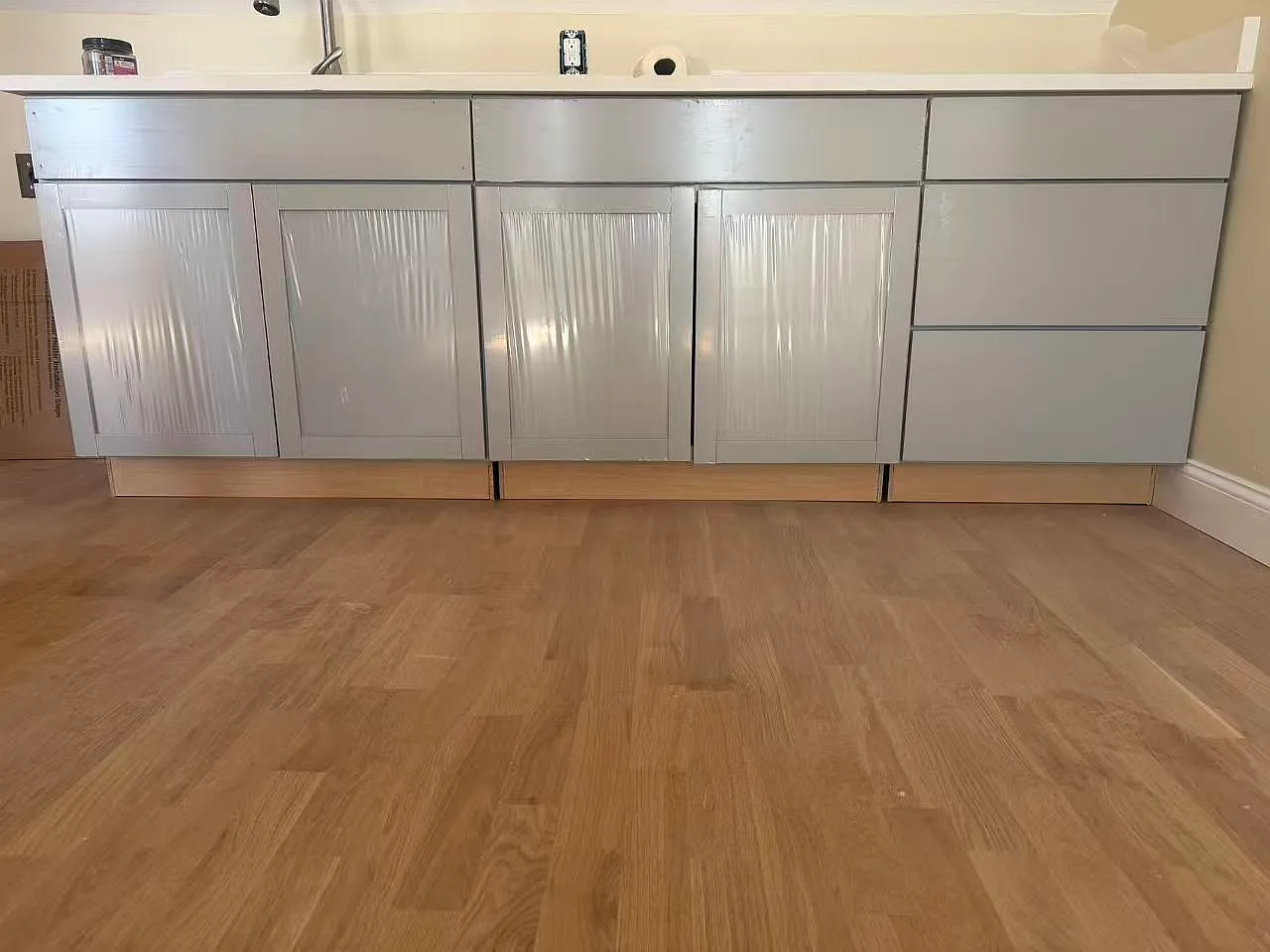 2 bed, $2,400 — Photo 2