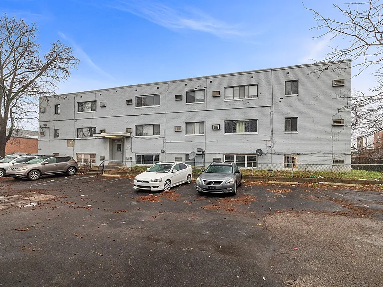 4835 N 6th St #A15 — Photo 15