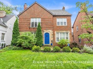 3802 Bushnell Rd, University Heights, OH 44118