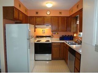 5th image of 1252 E Miller Dr