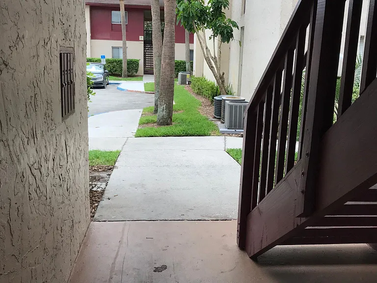 8606 Champlain Ct #98 — Photo 11