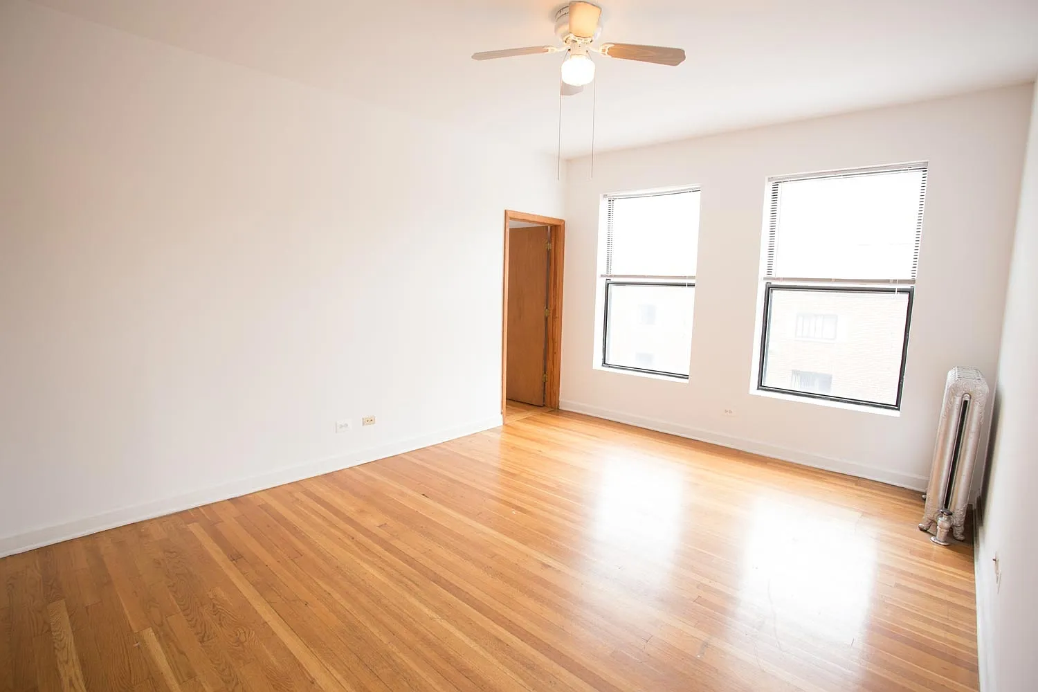 5500 S. Cornell Avenue — Photo 3