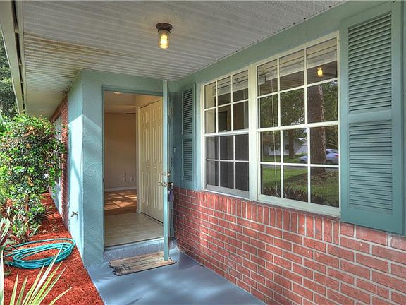 4th image of 241 10th Ct