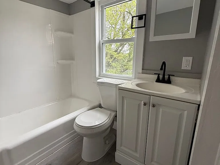 266 Linden St — Photo 48