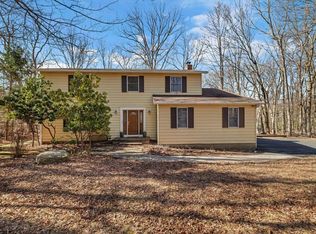 6444 Crestview Rd, Swiftwater, PA 18370