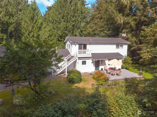 6138 Puget Beach Road NE, Olympia, WA 98516