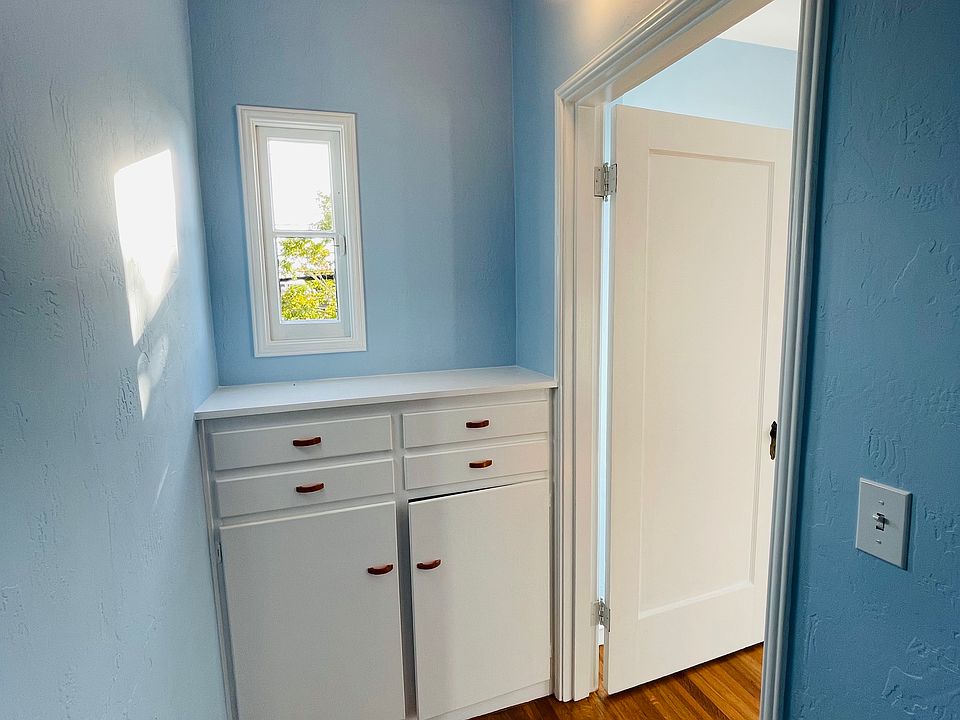 Front Bedroom Closet