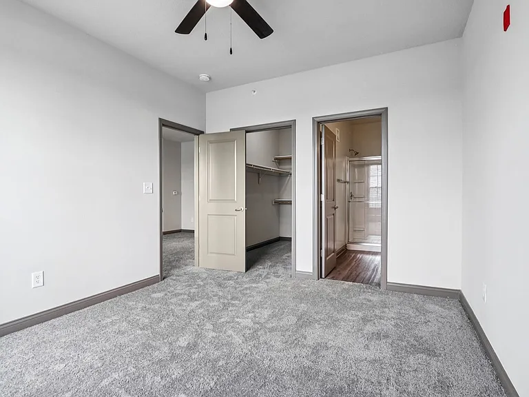 Flats at 146 | Specials Available — Photo 114