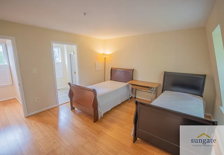 104 N Dallas St — Photo 10
