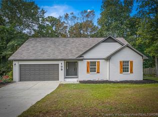 109 Hensdale Rd, Raeford, NC 28376