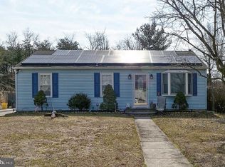 4 Morrison Dr, Sicklerville, NJ 08081