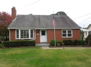 256 Pleasure Rd, Lancaster, PA 17601