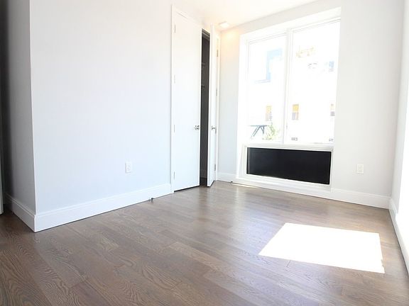 4th image of 28 Wilson Ave #B3b