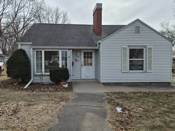 907 W Boston Ave, Monmouth, IL 61462