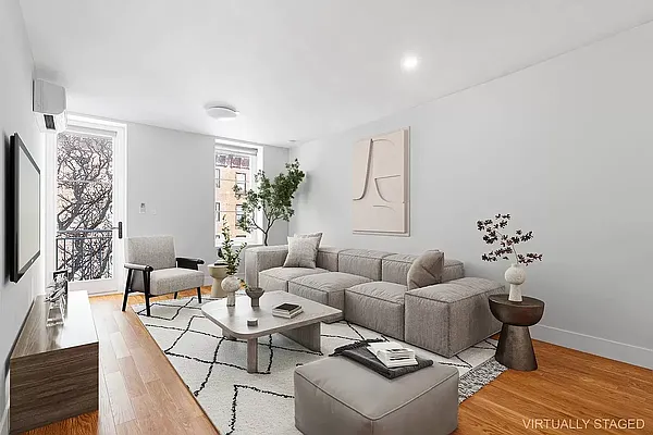 Rented by Freestone Property Group | media 7