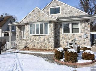 420 Broad Ave, Englewood, NJ 07631