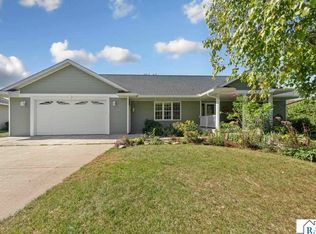 205 Prairie Ct, Janesville, MN 56048