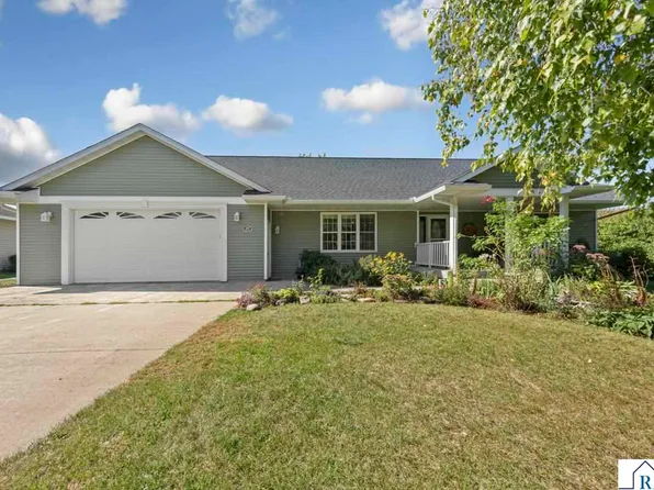 205 Prairie Ct, Janesville, MN 56048