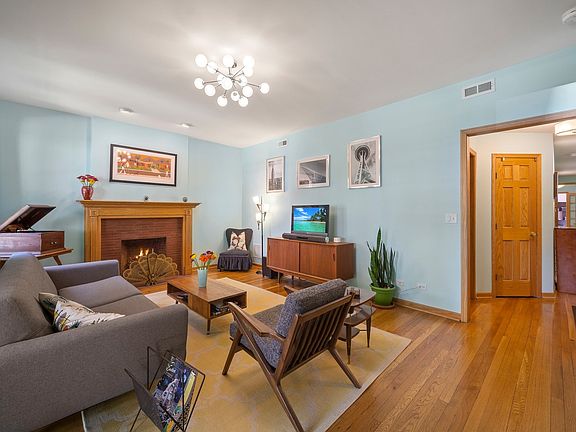 5th image of 5644 N Wayne Ave #1