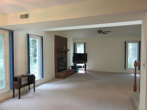 3rd image of 504 Lancelot Dr