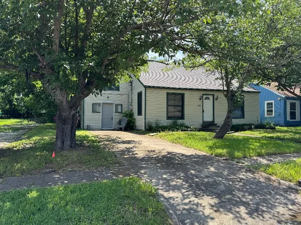 208 N Elm St, Royse City, TX 75189