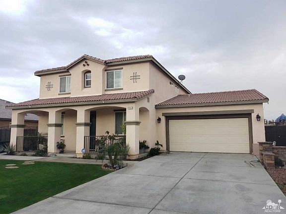 2nd image of 83357 Pluma Dorada Ct