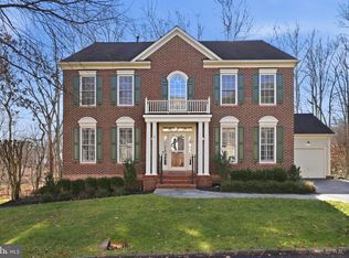 730 Turtle Pond Ln, Gaithersburg, MD 20878