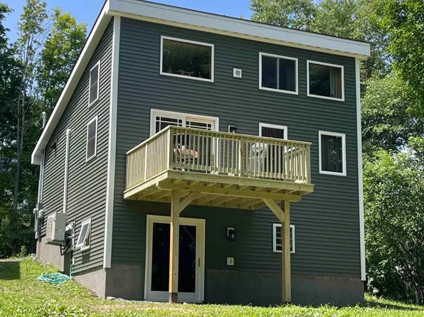 203 Fairview Street, Brattleboro, VT 05301