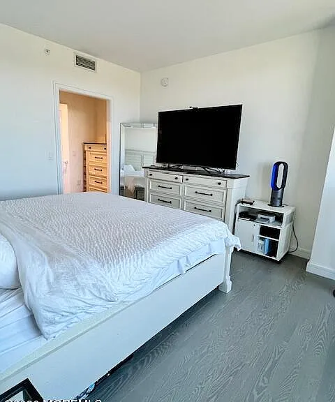 30 Melrose Ter #221 — Photo 15