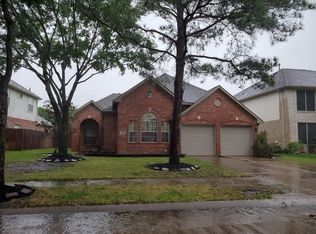 11226 Stoney Meadow Dr, Houston, TX 77095