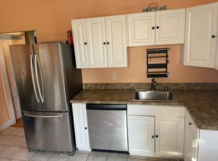 161 Grandview Ave #2F, Quincy, MA 02170