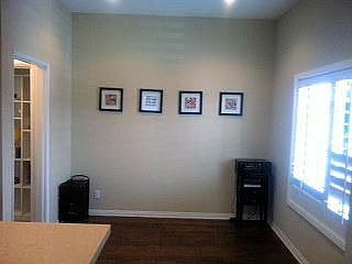 4th image of 540 W Knoll Dr APT 4