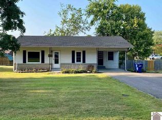 113 E 21st St, Benton, KY 42025