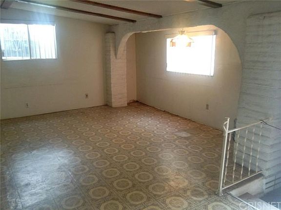 5th image of 10973 Laurel Canyon Blvd