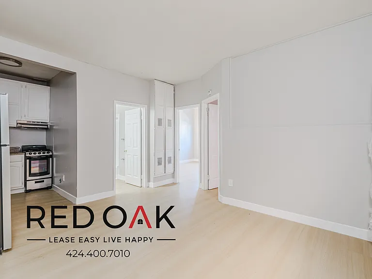 3806 S Broadway #3 — Photo 3