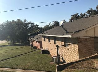 827A W Monterey St, Denison, TX 75020