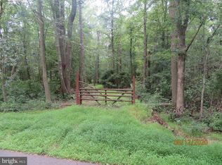 155 Burrs Mill Rd, Southampton, NJ 08088