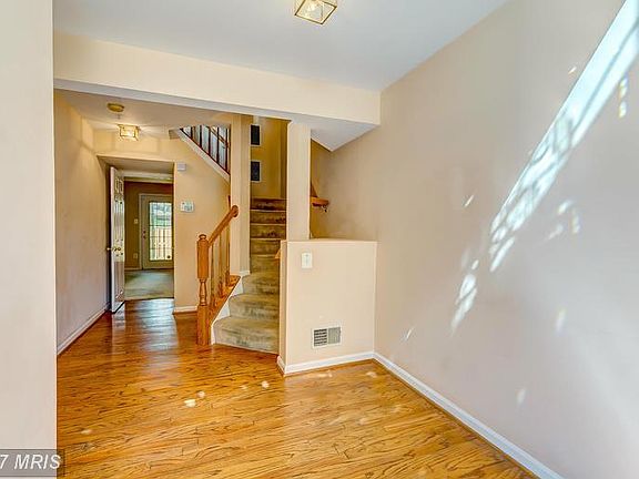 4th image of 8140 Mallard Shore Dr