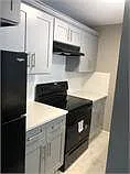 156 S Munn Ave — Photo 2