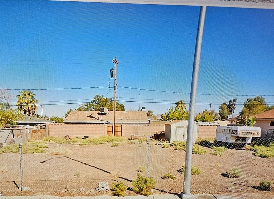 1st image of 1916 Ward Dr