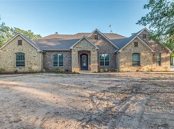 2nd image of 109 Private Road 3360