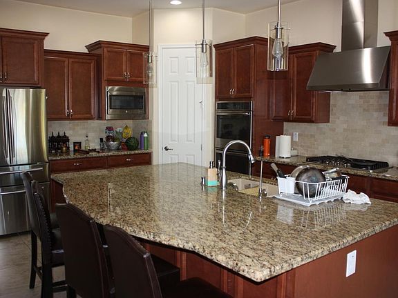 5th image of 2608 E Aloe Pl