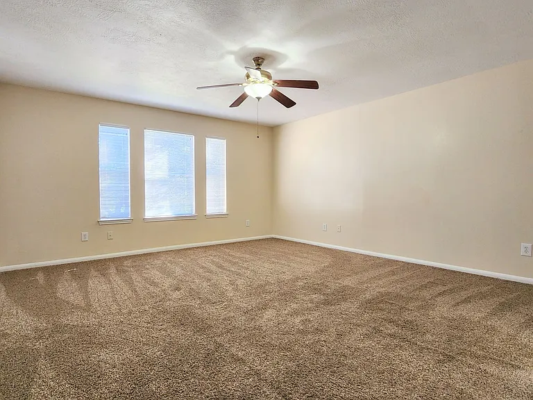 18123 Noble Forest Dr — Photo 17