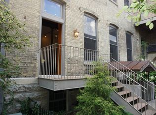 1105 N Court St APT 104, Rockford, IL 61103