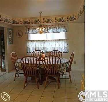 3537 Gloucester DR.JPG