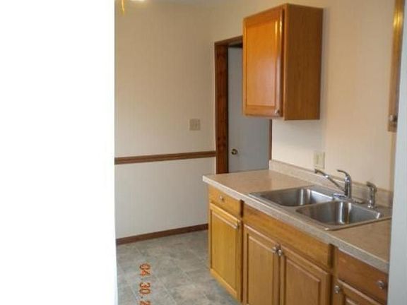4th image of 9124 1st Ave S