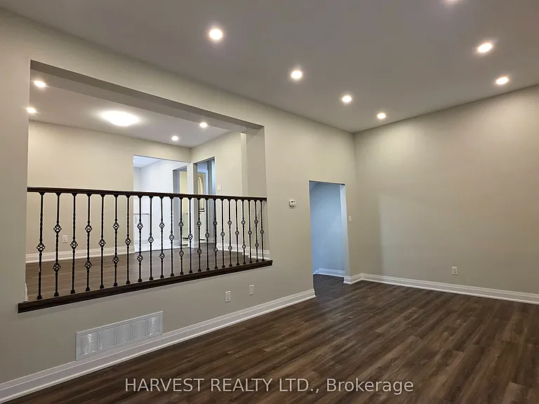 54 Paul Markway — Photo 3