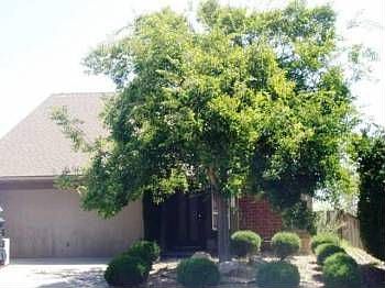 1st image of 2348 N Iris Ln