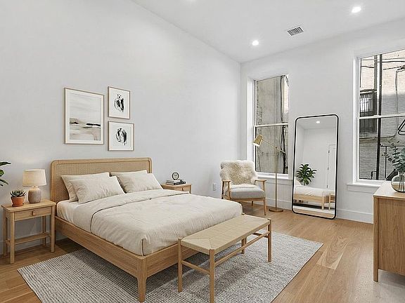 5th image of 347 6th Ave APT 1