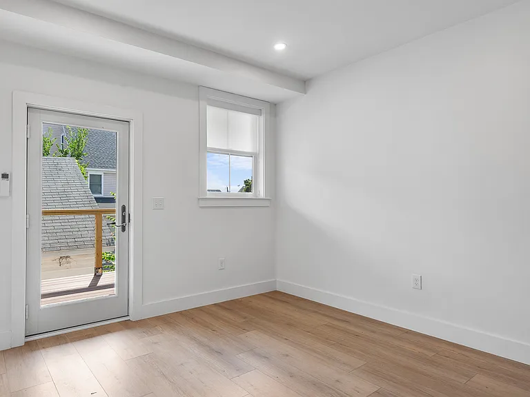 113 Ives Street — Photo 168